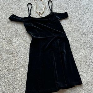 Lulas Black Velvet Spaghetti Strap over the Shoulder Short Sleeve Cocktail Dress